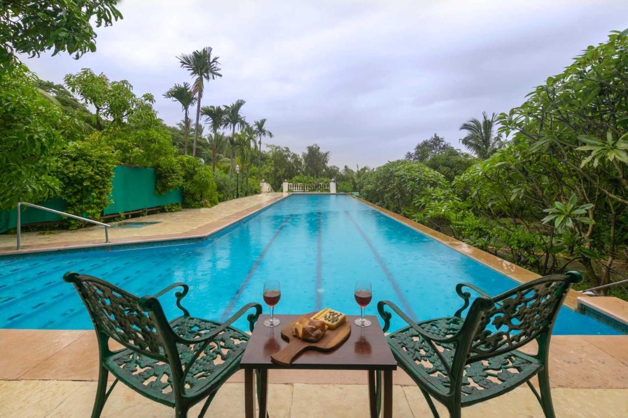 Stayvista'S Casa Palmera - Pet-Friendly Villa With Pool, Garden With Gazebo, And Indoor & Outdoor Games Alībāg Exterior foto