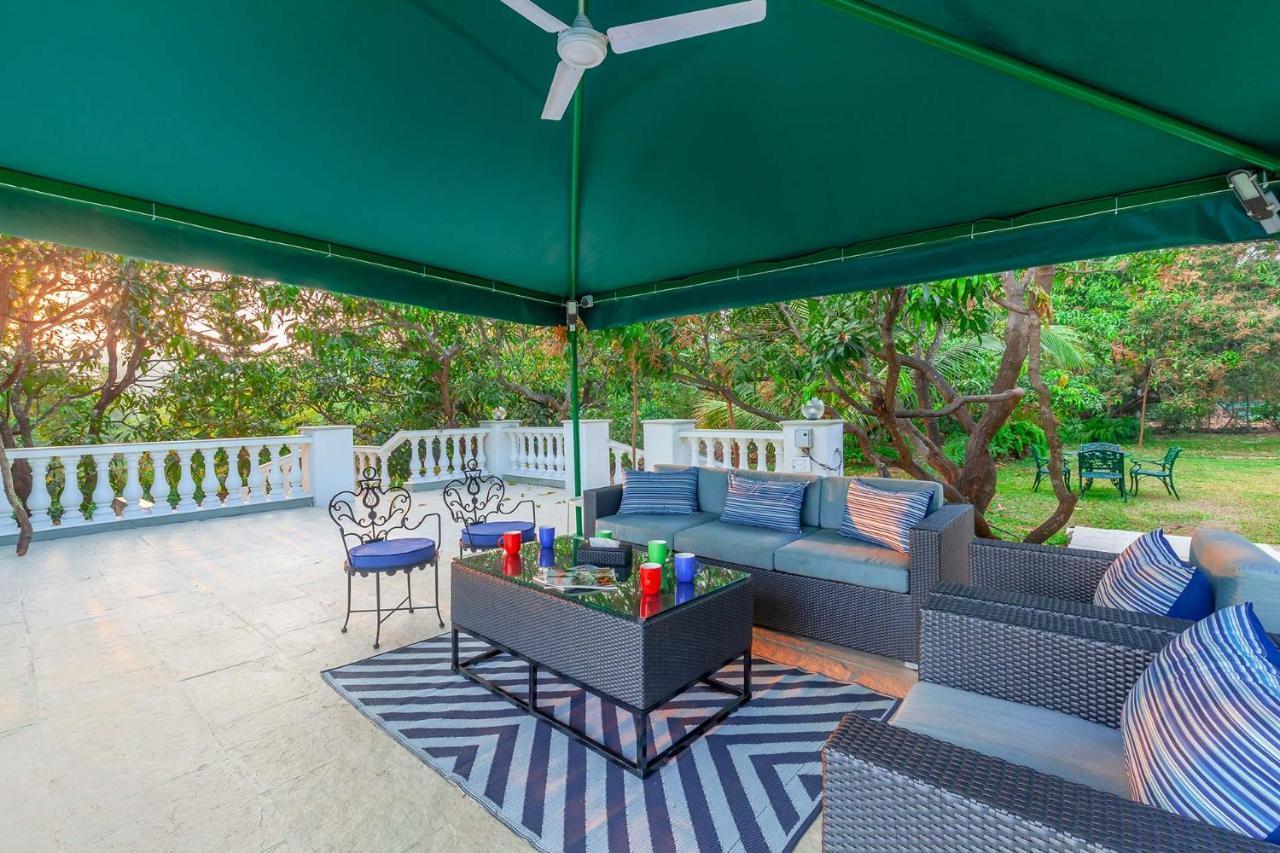 Stayvista'S Casa Palmera - Pet-Friendly Villa With Pool, Garden With Gazebo, And Indoor & Outdoor Games Alībāg Exterior foto